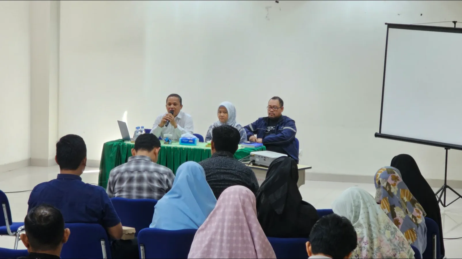 Penyegaran Akademik FUAD UIN Palopo Jelang Perkuliahan