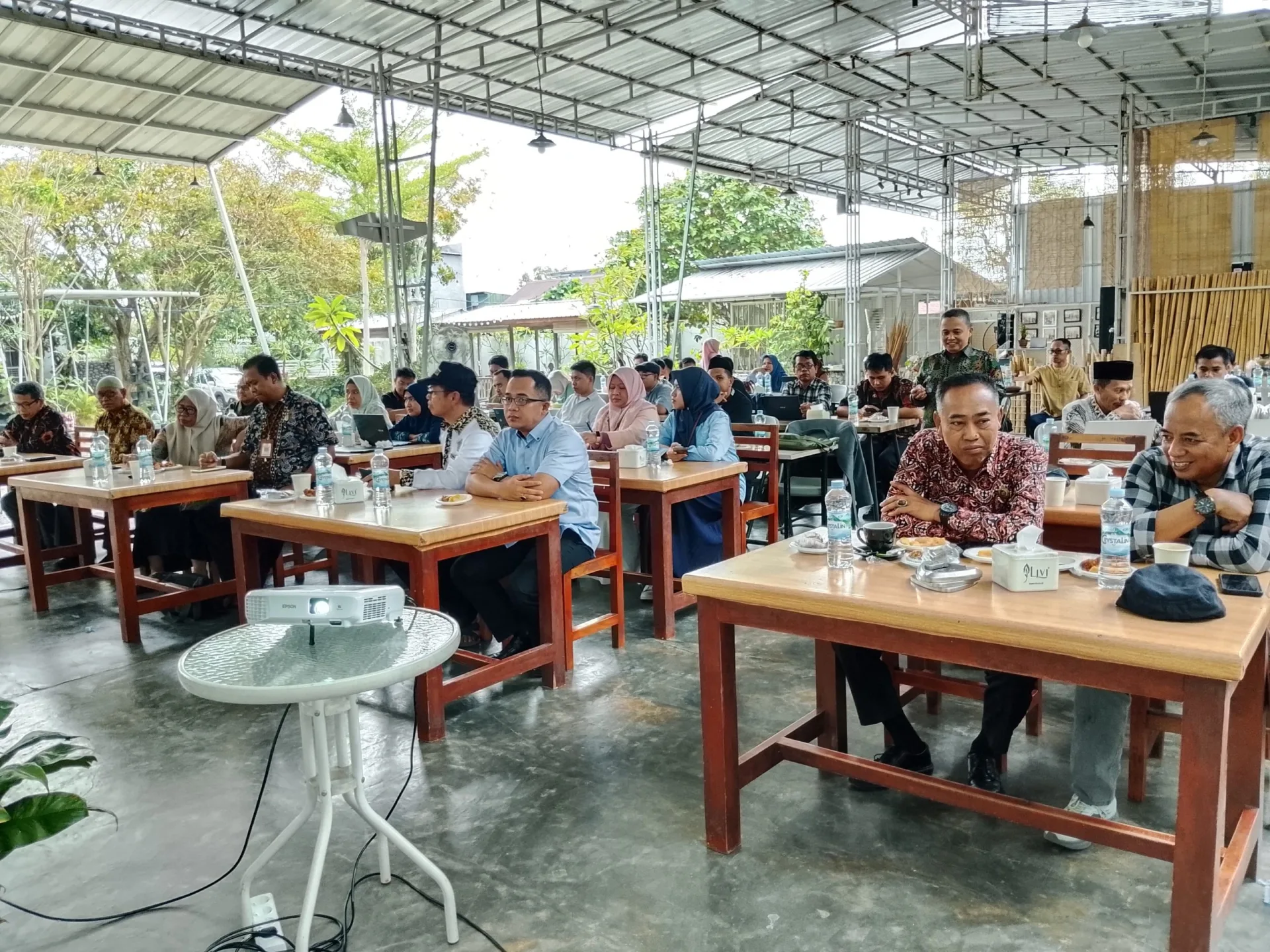 Review Kurikulum Berbasis OBE Fakultas Ushuluddin, Adab dan Dakwah UIN Palopo